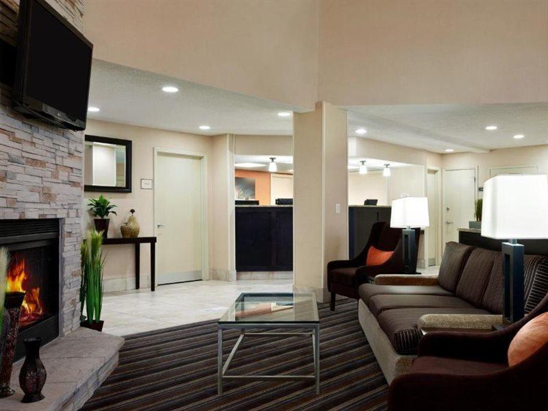 Hawthorn Suites Of Troy Buitenkant foto